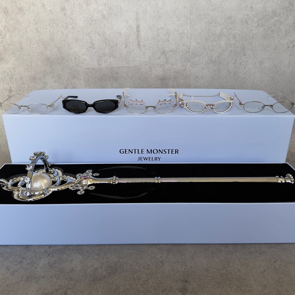 GENTLE MONSTER 2025 JEWELRY COLLECTION - Picture 9 of 16